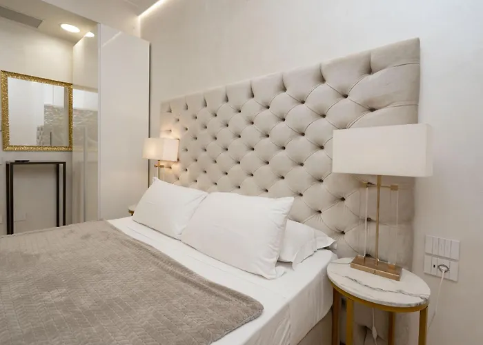 Crispi Luxury House